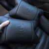 Преміальний набір автоподушок BMW із натуральної шкіри – подушки + брелок