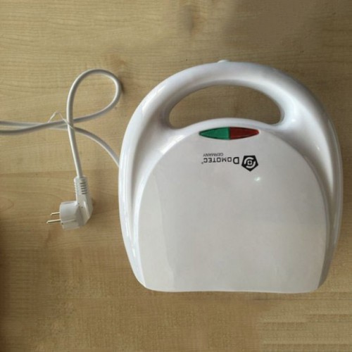 Вафельниця сосисочниця Domotec Germany KB-888