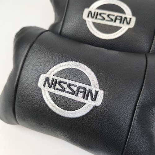 Подушки в авто 2 шт Nissan, натуральна шкіра, з логотипом Ніссан, на підголівник для вашої машини