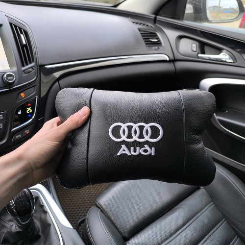 Автомобільна подушка для підголівника Audi – чорна натуральна шкіра