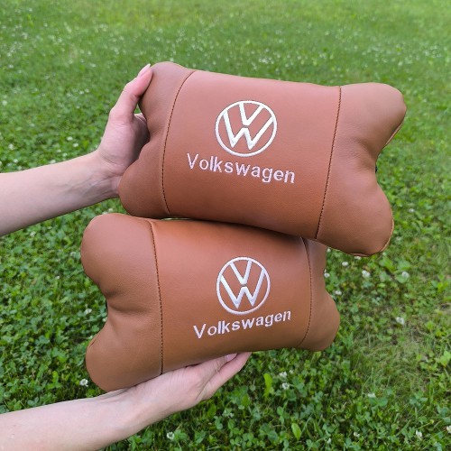 Набір подушок 2шт для автомобіля Volkswagen, з натуральної коричневої шкіри. Подушки на підголовник
